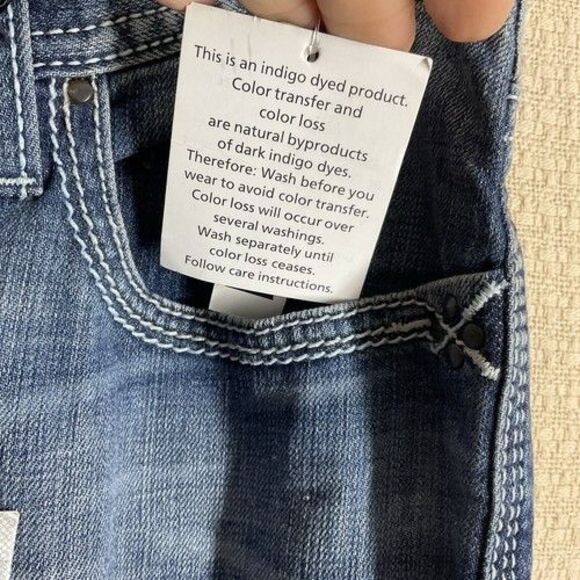 NWT Cruel Girl Blake Low Rise Boot Cut Whiskered Jeans Women Size 9 Long - Picture 5 of 12